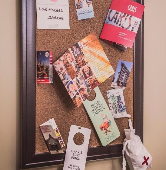 Henri Hotel Hamburg Downtown