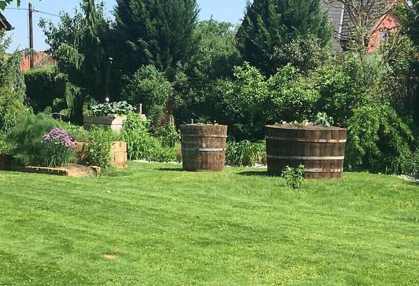 هتل Herberts Stubn