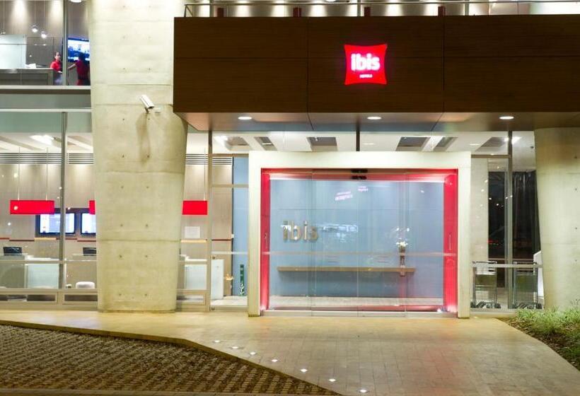 هتل Ibis Medellin