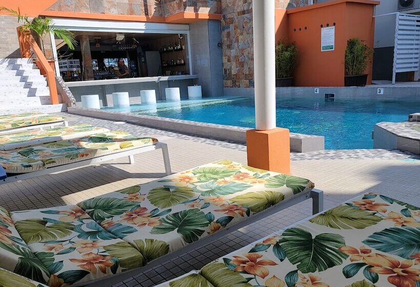 酒店 Island Magic Beach Resort