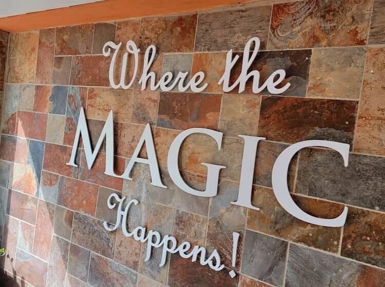 酒店 Island Magic Beach Resort