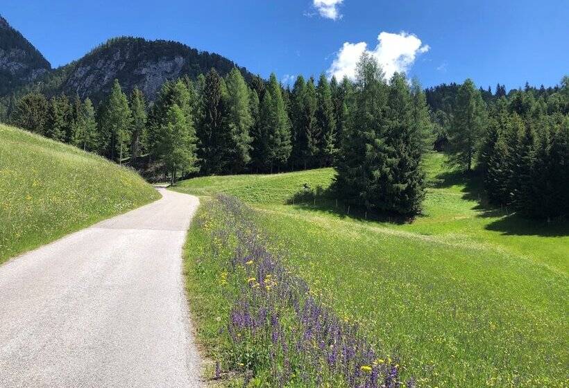 בית מלון כפרי Isolabella Wellness