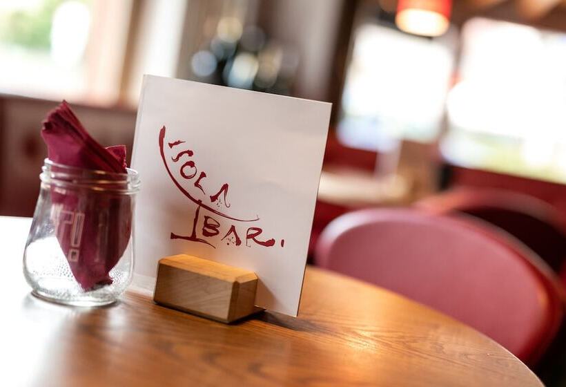 בית מלון כפרי Isolabella Wellness