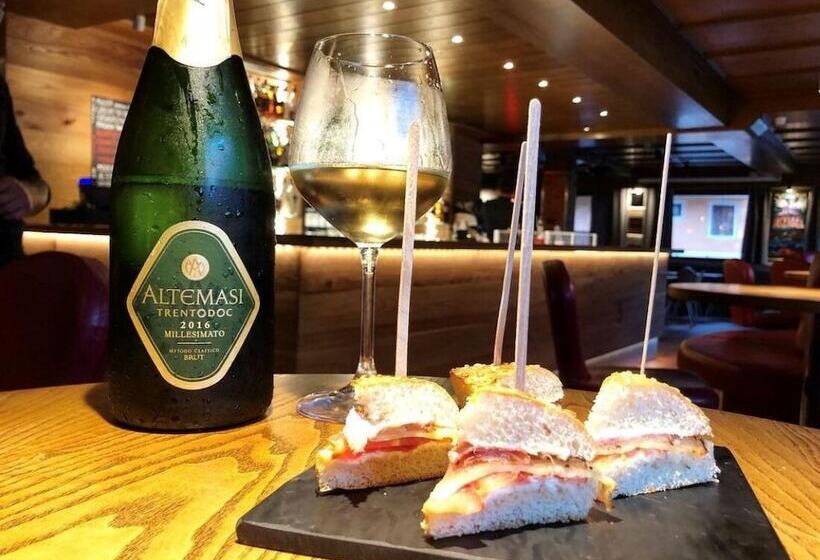 בית מלון כפרי Isolabella Wellness