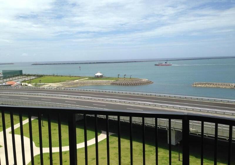 בית מלון כפרי Naha Beach Side