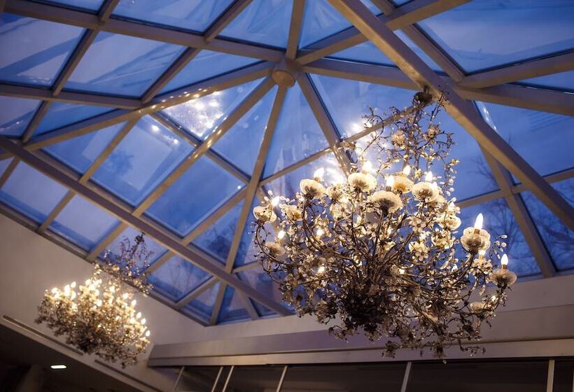 Отель Petroff Palace Boutique