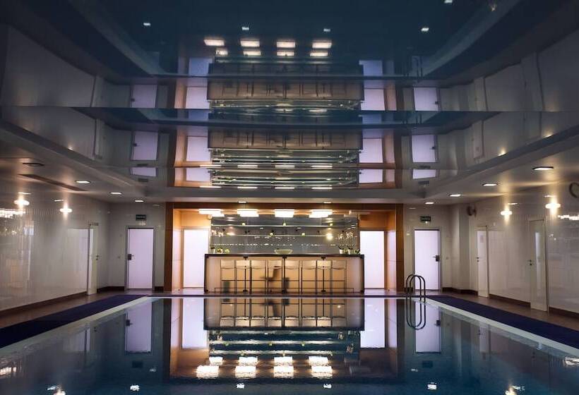 Отель Petroff Palace Boutique