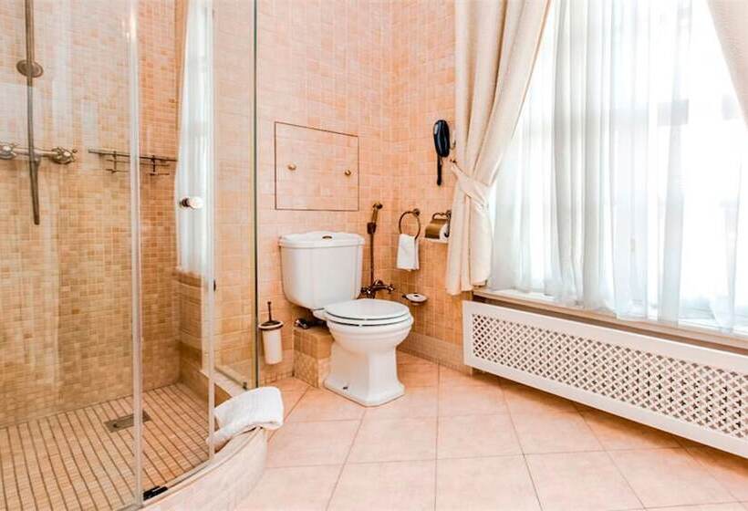 Отель Petroff Palace Boutique