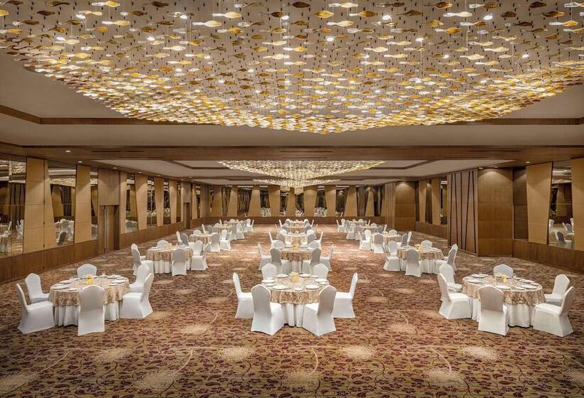 Radisson Hotel Kandla