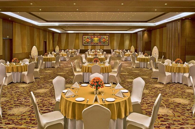 Radisson Hotel Kandla