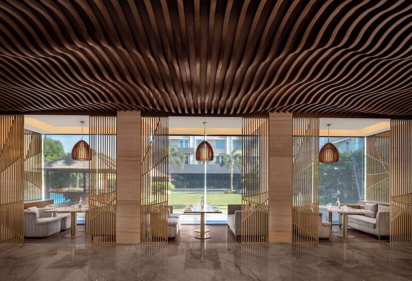 Radisson Hotel Kandla