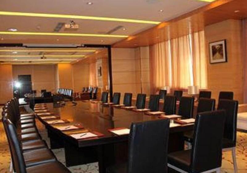 בית מלון כפרי Ramada Plaza Weifang