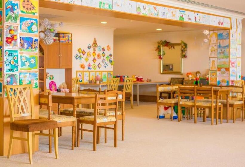 فندق Rixos-prykarpattya Resort