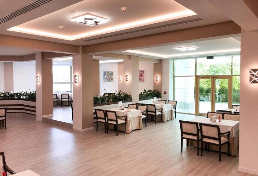 فندق Rixos-prykarpattya Resort