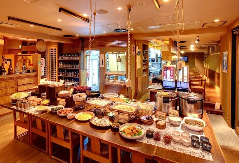 בית מלון כפרי Roco Inn Okinawa