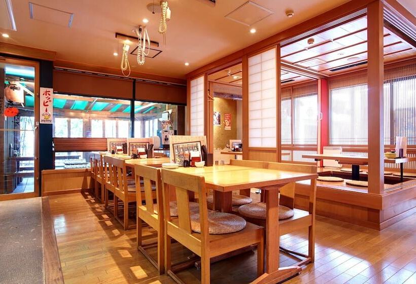 בית מלון כפרי Roco Inn Okinawa