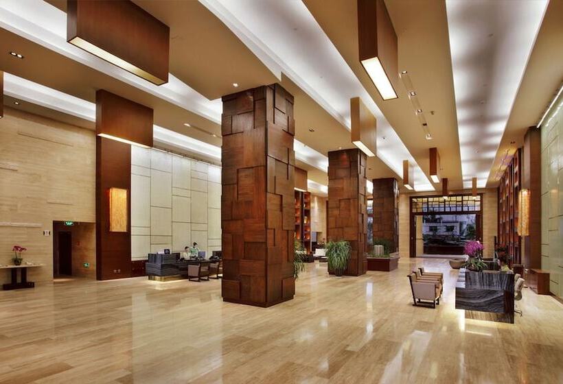 בית מלון כפרי Sanya Phoenix Waterside Gloria Resort