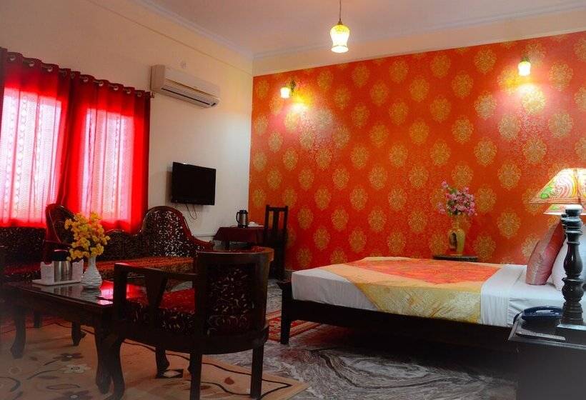 Отель Satyam Palace Resort