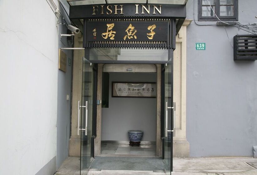Отель Shanghai Fish Inn Bund