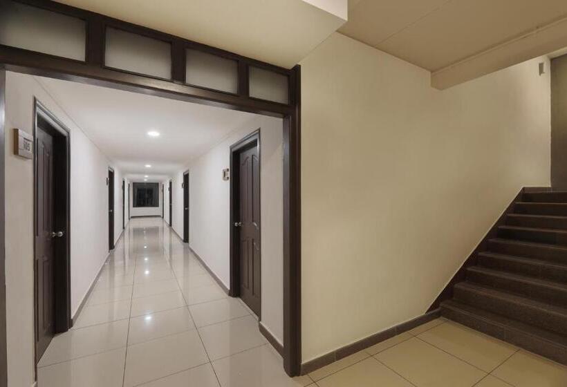 호텔 Tea Castle Munnar