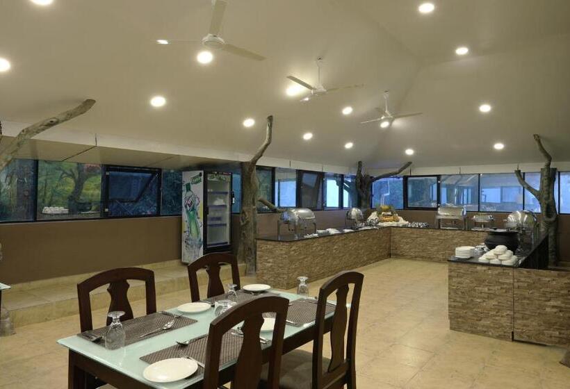 호텔 Tea Castle Munnar