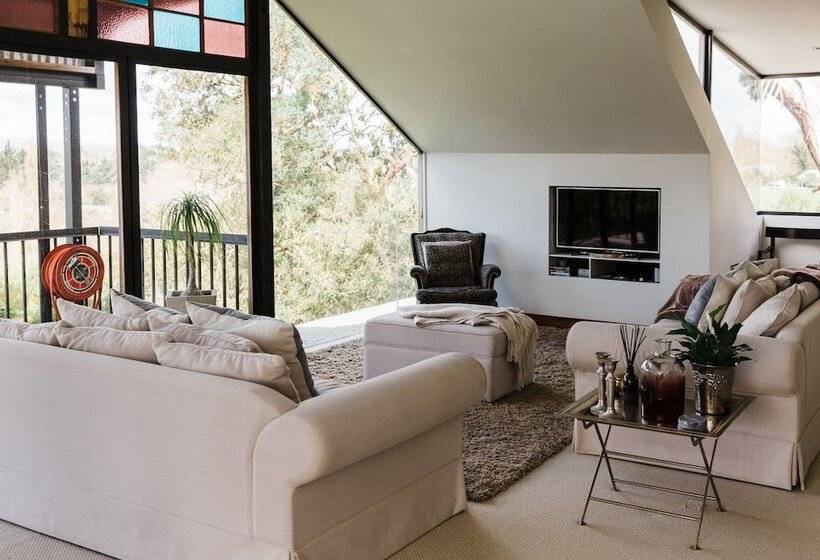 ホテル The Narrows Landing