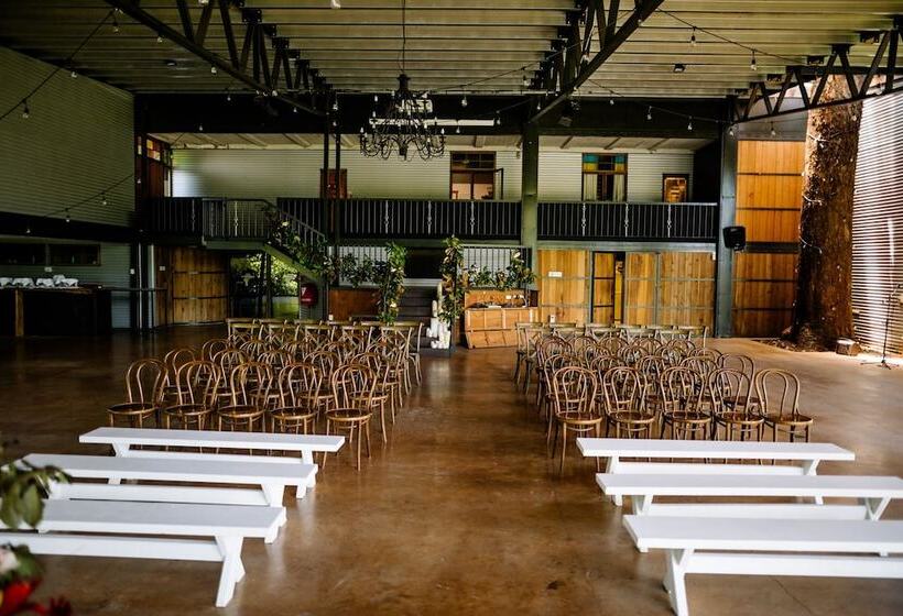 ホテル The Narrows Landing