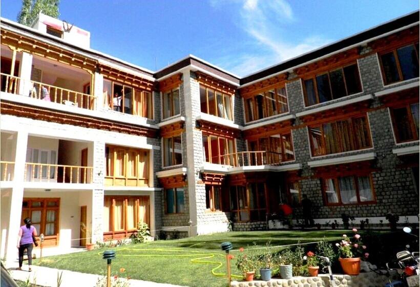 فندق Tih  Antelope Tm