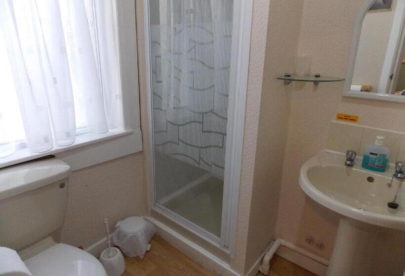 Отель Topaz Blackpool