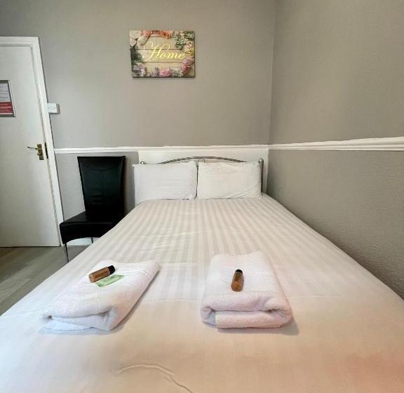 Отель Topaz Blackpool