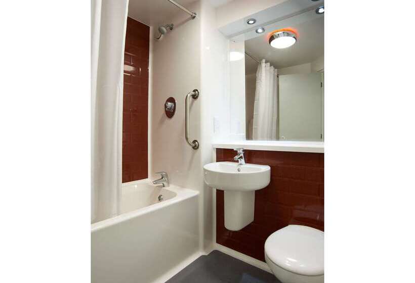 فندق Travelodge London Woolwich