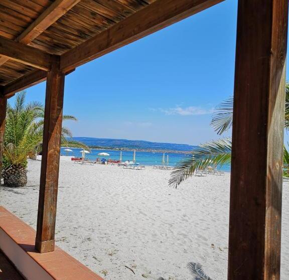 בית מלון כפרי Vel Marì   Rooms On The Beach