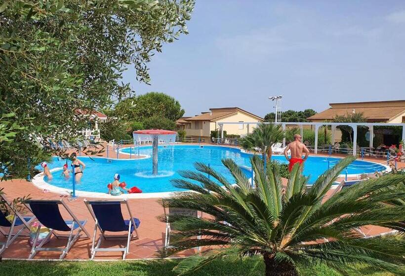 Villaggio Hotel Club La Pace