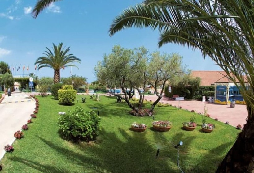 Villaggio Hotel Club La Pace
