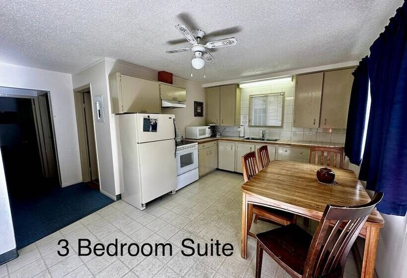 酒店 Whale S Tail Guest Suites