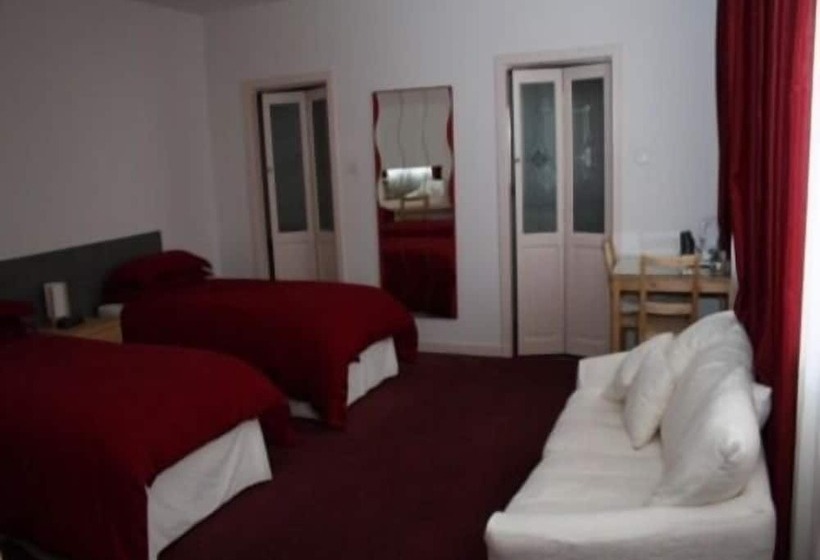 בית מלון כפרי White Hart