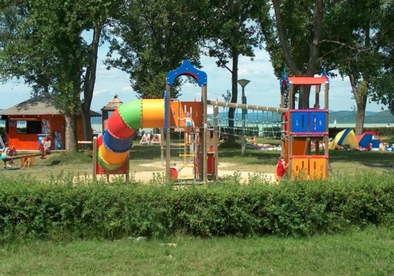 فندق Kiss Family