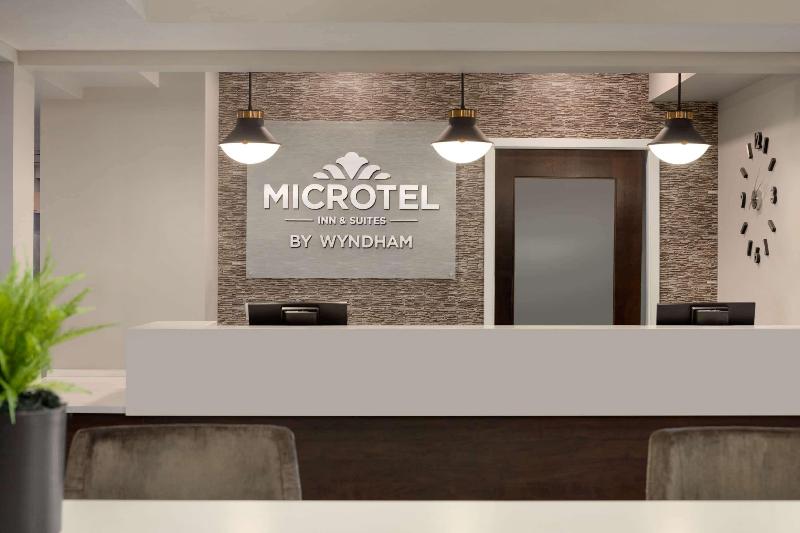 Microtel Inn & Suites By Wyndham Estevan