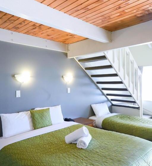 مُتل Airport Manor Inn