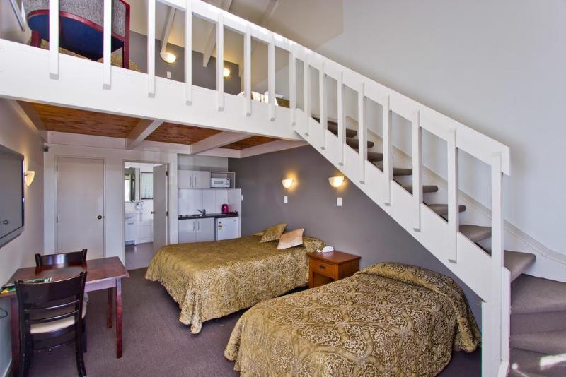 مُتل Airport Manor Inn