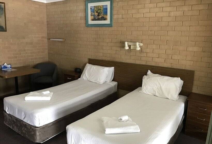 汽车旅馆 The Cubana Ballina