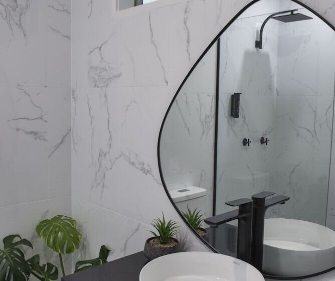 Echo Point Discovery Motel