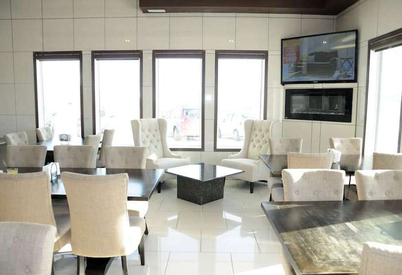 מוטל High Point Inn & Suites Peace River