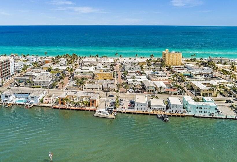 מוטל Hollywood Beach Hotels