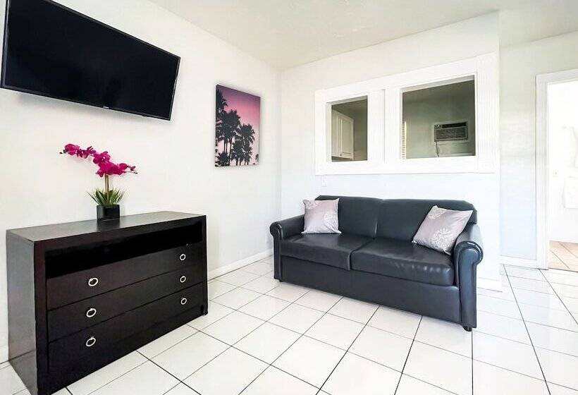 מוטל Hollywood Beach Hotels