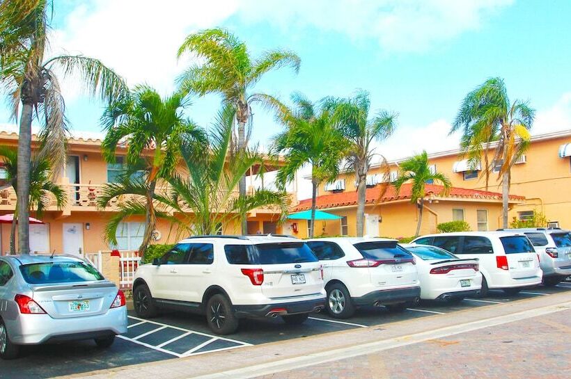 מוטל Hollywood Beach Hotels