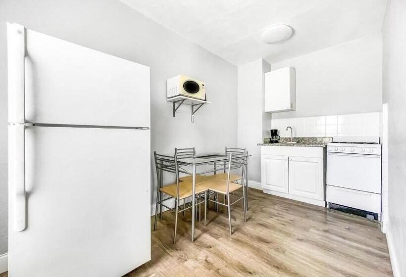 מוטל Hollywood Beach Hotels