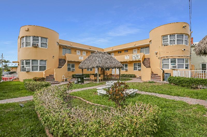 מוטל Hollywood Beach Hotels