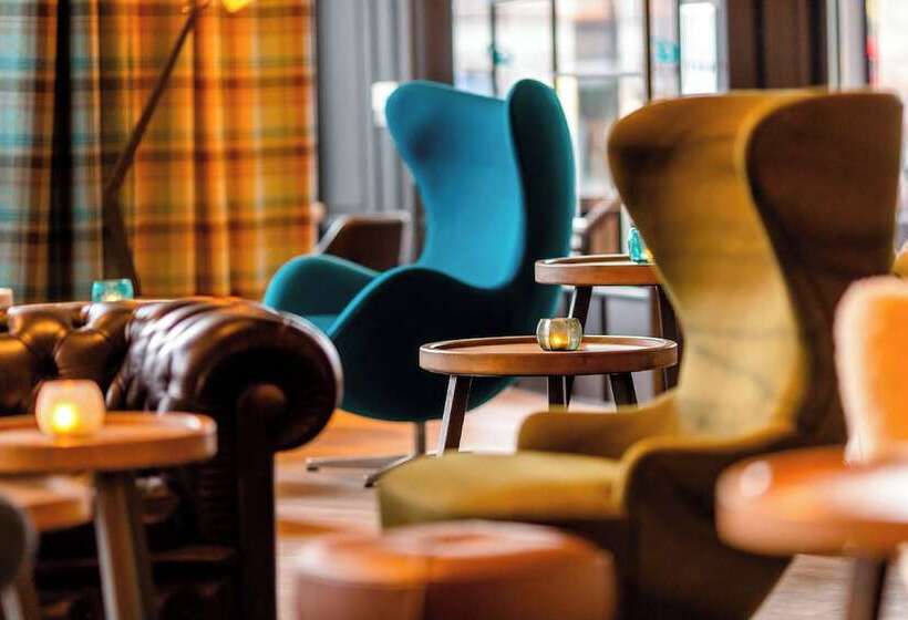 Motel One Edinburgh Royal