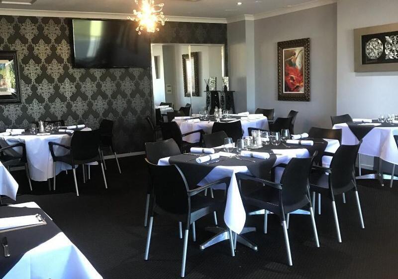 مُتل Rocky Resort Motor Inn